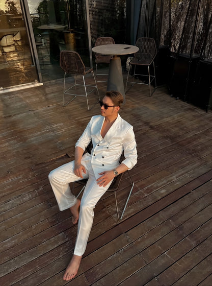 WellSeekr Luxury Ultra Light Wrinkle-Free Suit